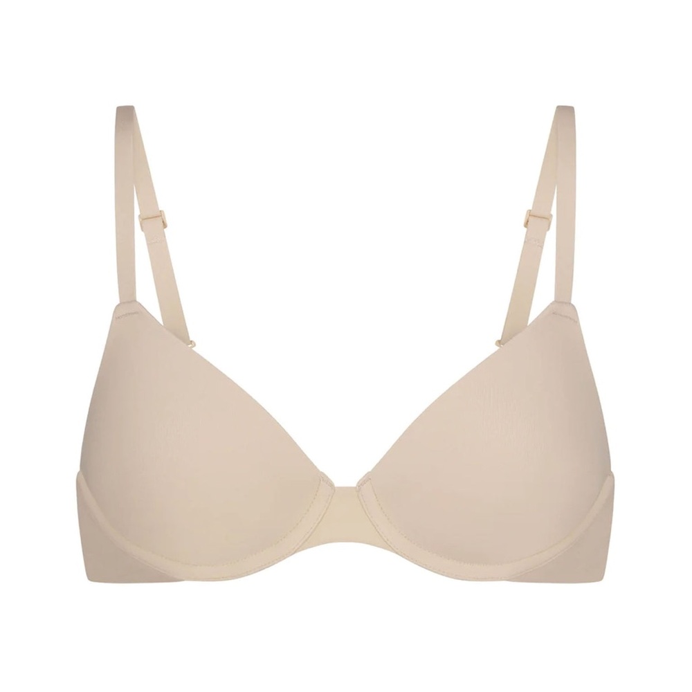 SKIMS Fits Everybody T-Shirt Bra in Sand